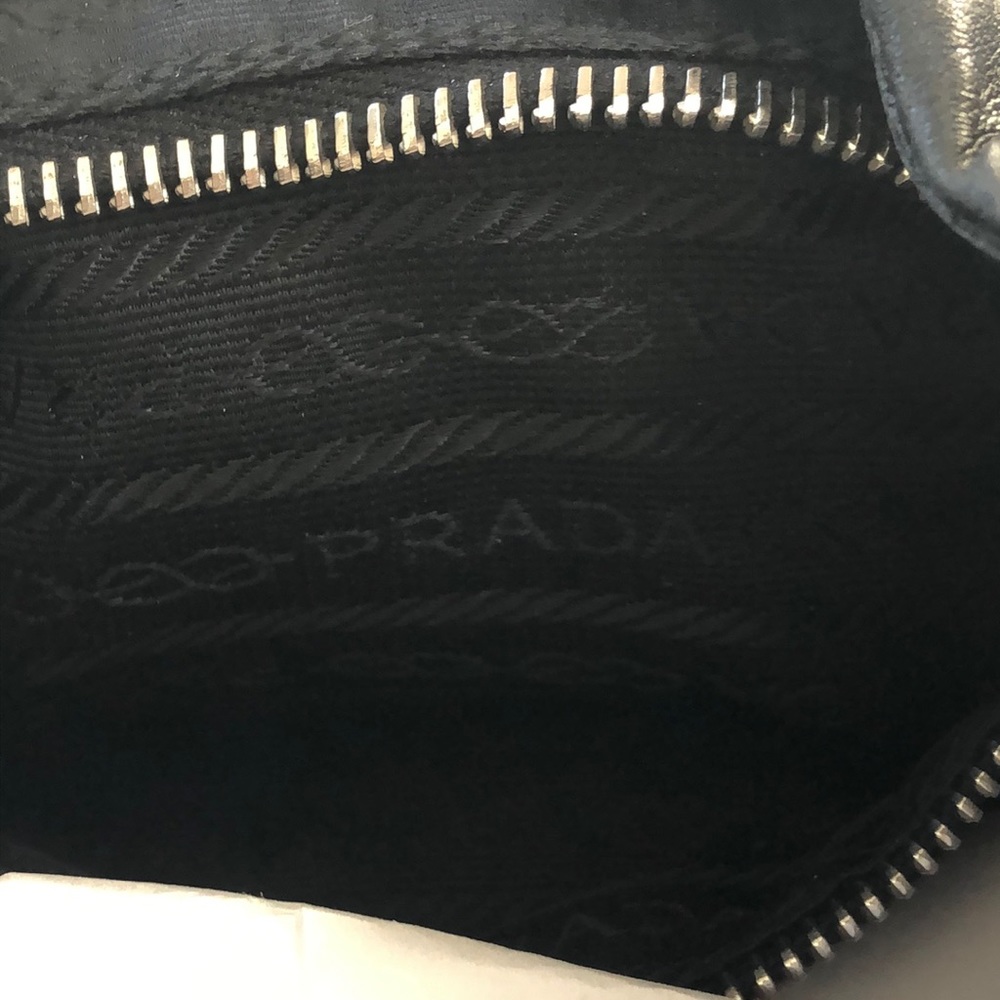 PRADA Handbag - Picture 8 of 10